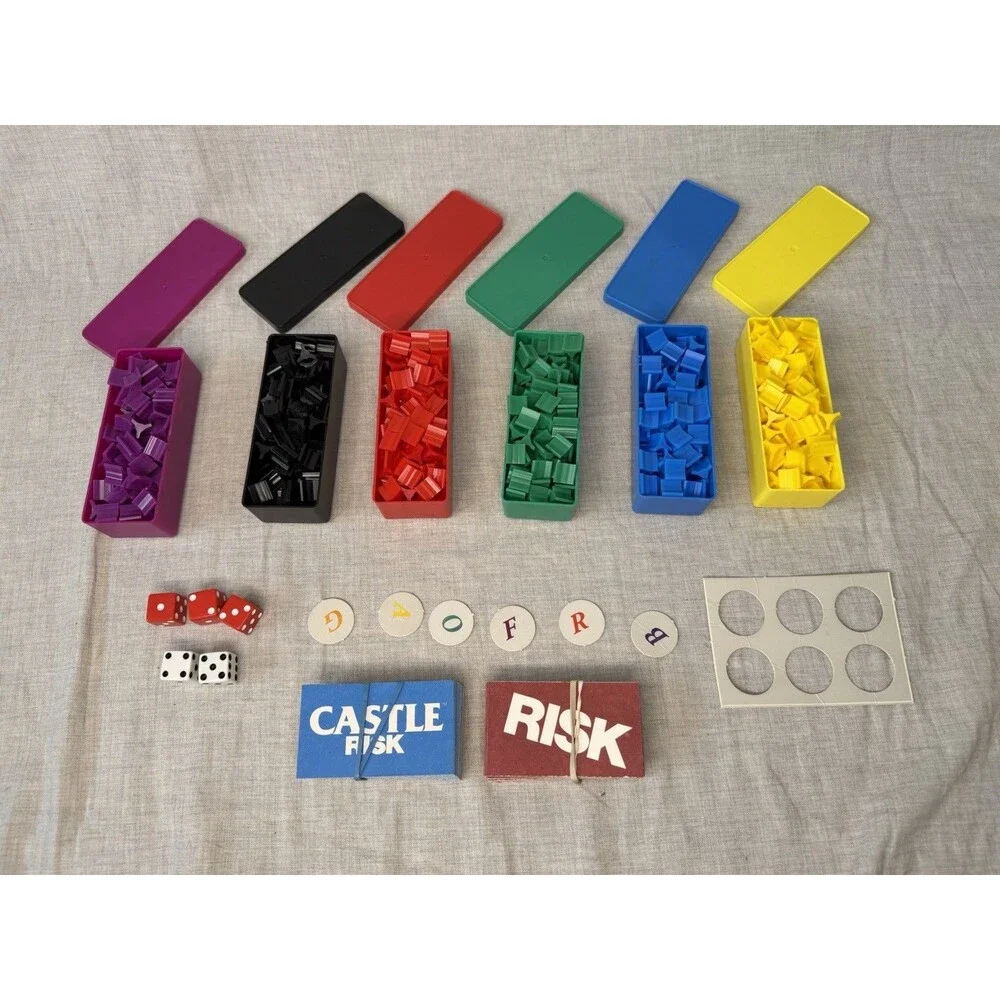 Risk and Castle Risk Parker Brothers 1990 Vintage No. 0042 Complete